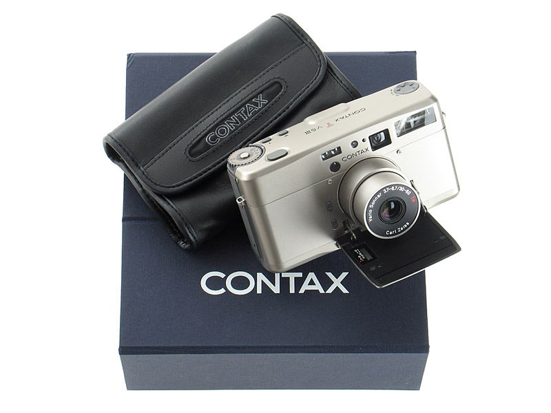 Lot - CONTAX T VSIII & CONTAX T2 CAMERAS|コンパクトカメラ Lot - CONTAX T VSIII & CONTAX T2 CAMERAS|コンパクトカメラ