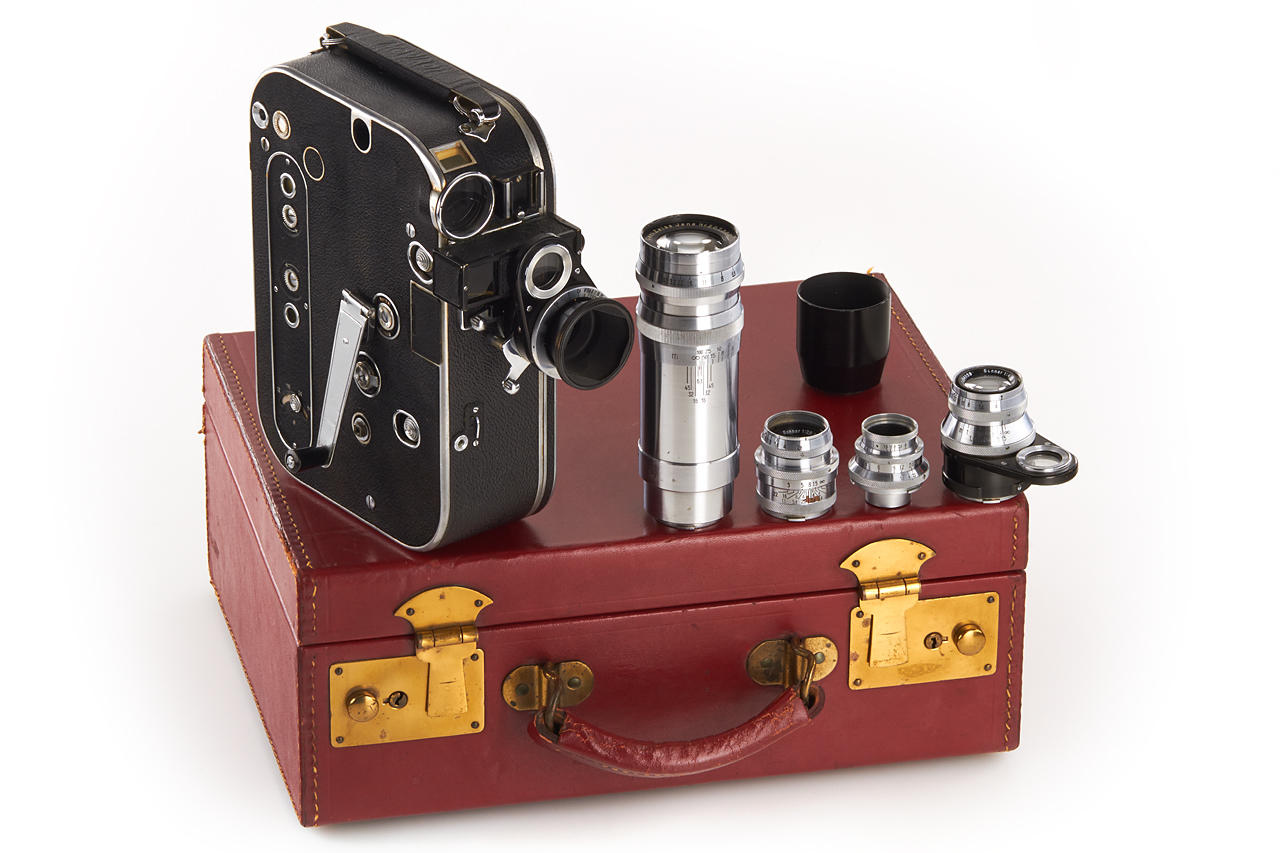 Zeiss Ikon Movikon 16 outfit