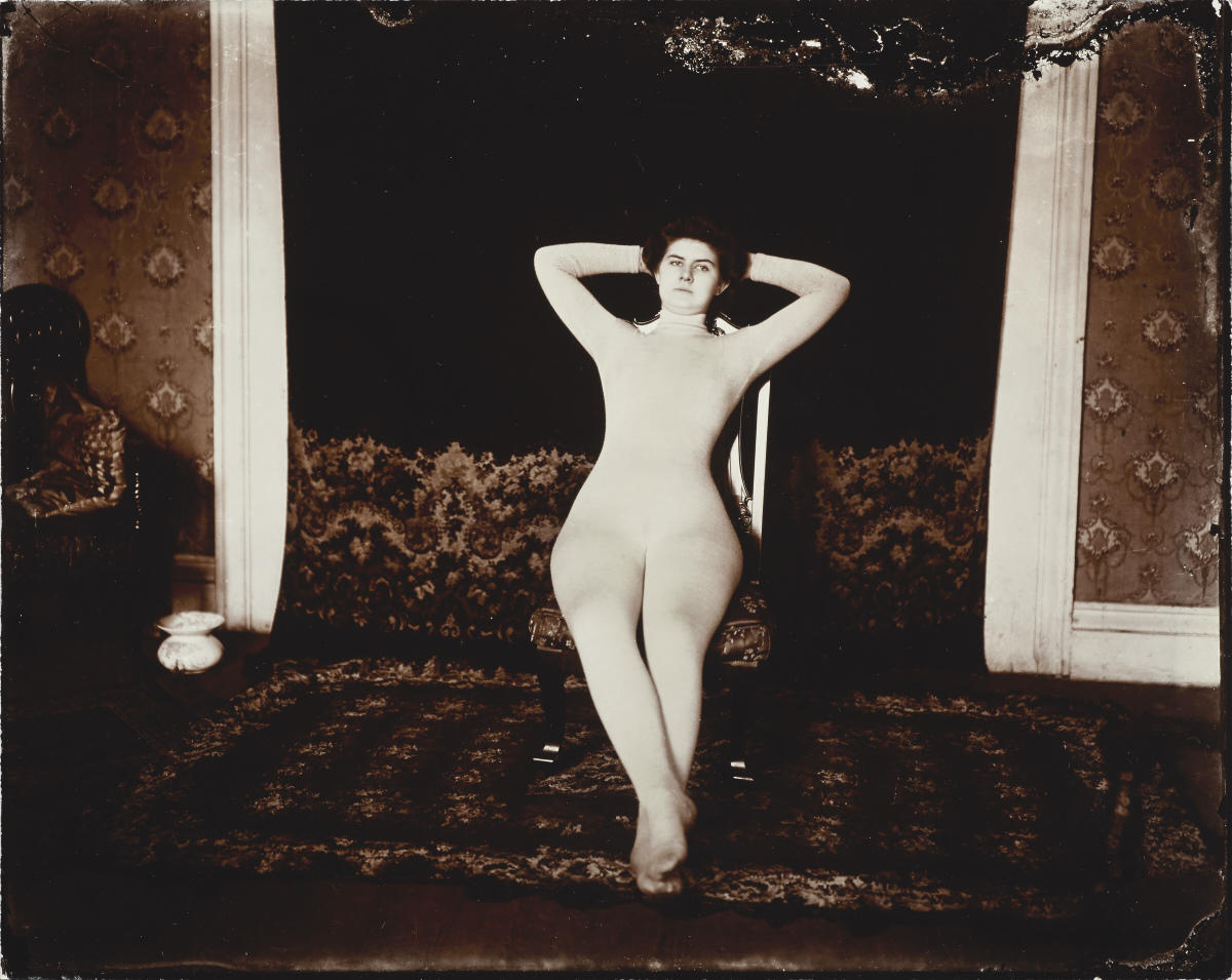 ERNEST JAMES BELLOCQ (1873–1949) ‘A Storyville Portrait’, New Orleans 1911-1913 ERNEST JAMES BELLOCQ (1873–1949) ‘A Storyville Portrait’, New Orleans 1911-1913