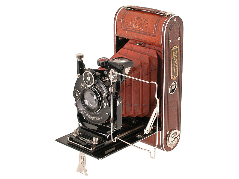 Zeiss Ikon / CN  Cocarette Luxus 213