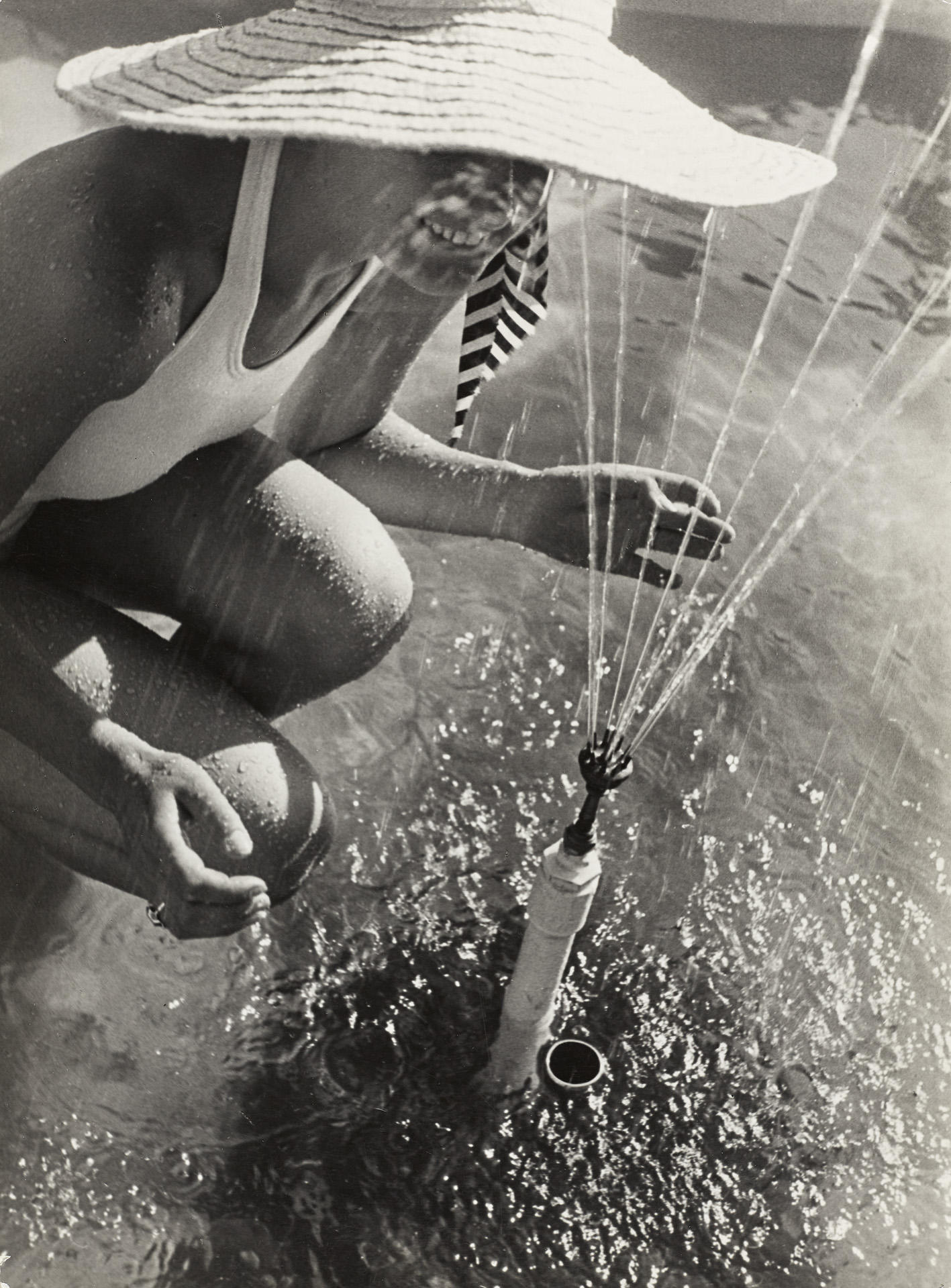 PAUL WOLFF (1887–1951) Hedwig Haegely, c. 1930 * PAUL WOLFF (1887–1951) Hedwig Haegely, c. 1930 *