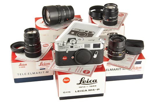 M4-P Chrome '70 Year' outfit