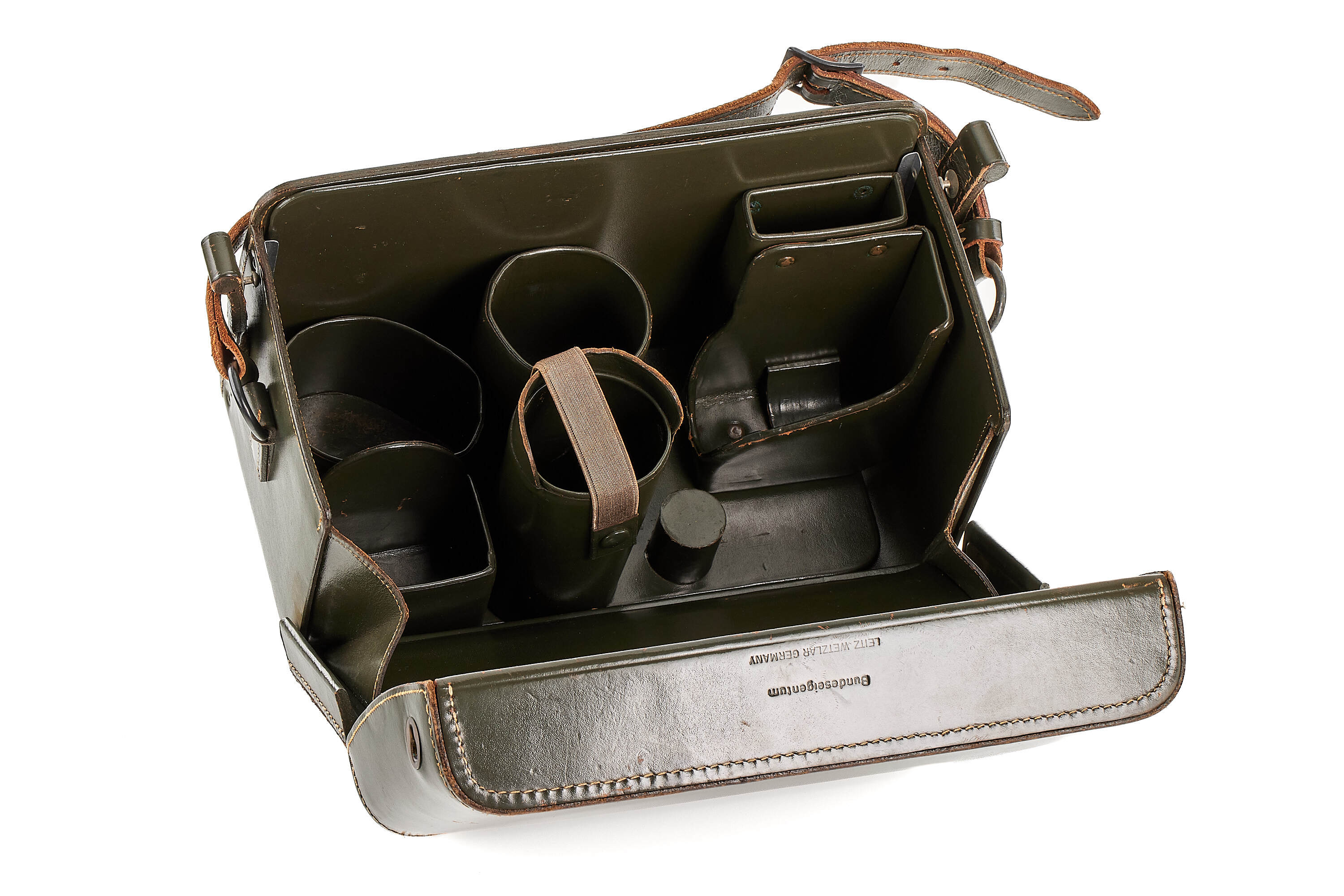 Leica Outfit Case for M3/M1 olive Bundeseigentum *