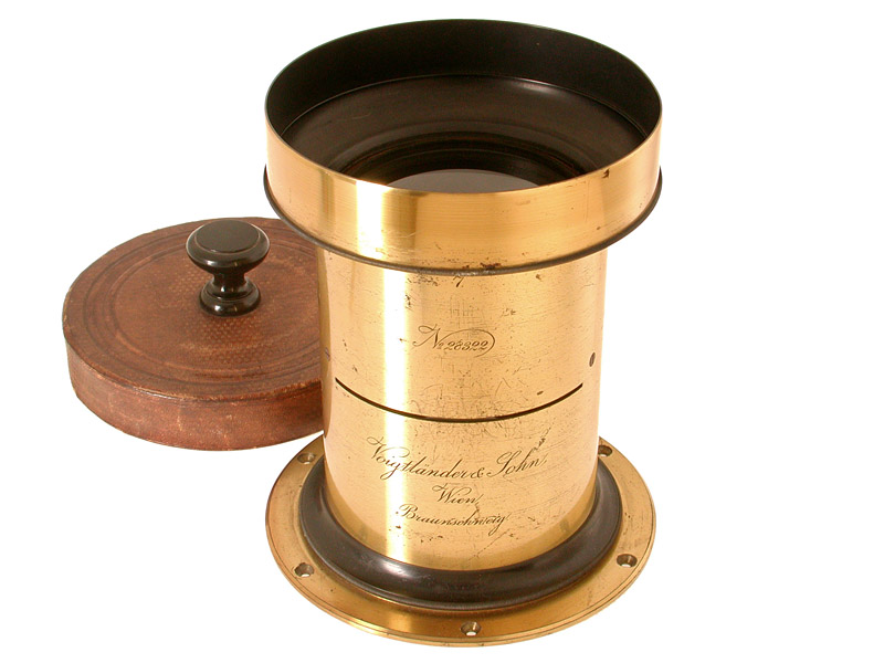 VOIGTLÄNDER PETZVAL Objektiv