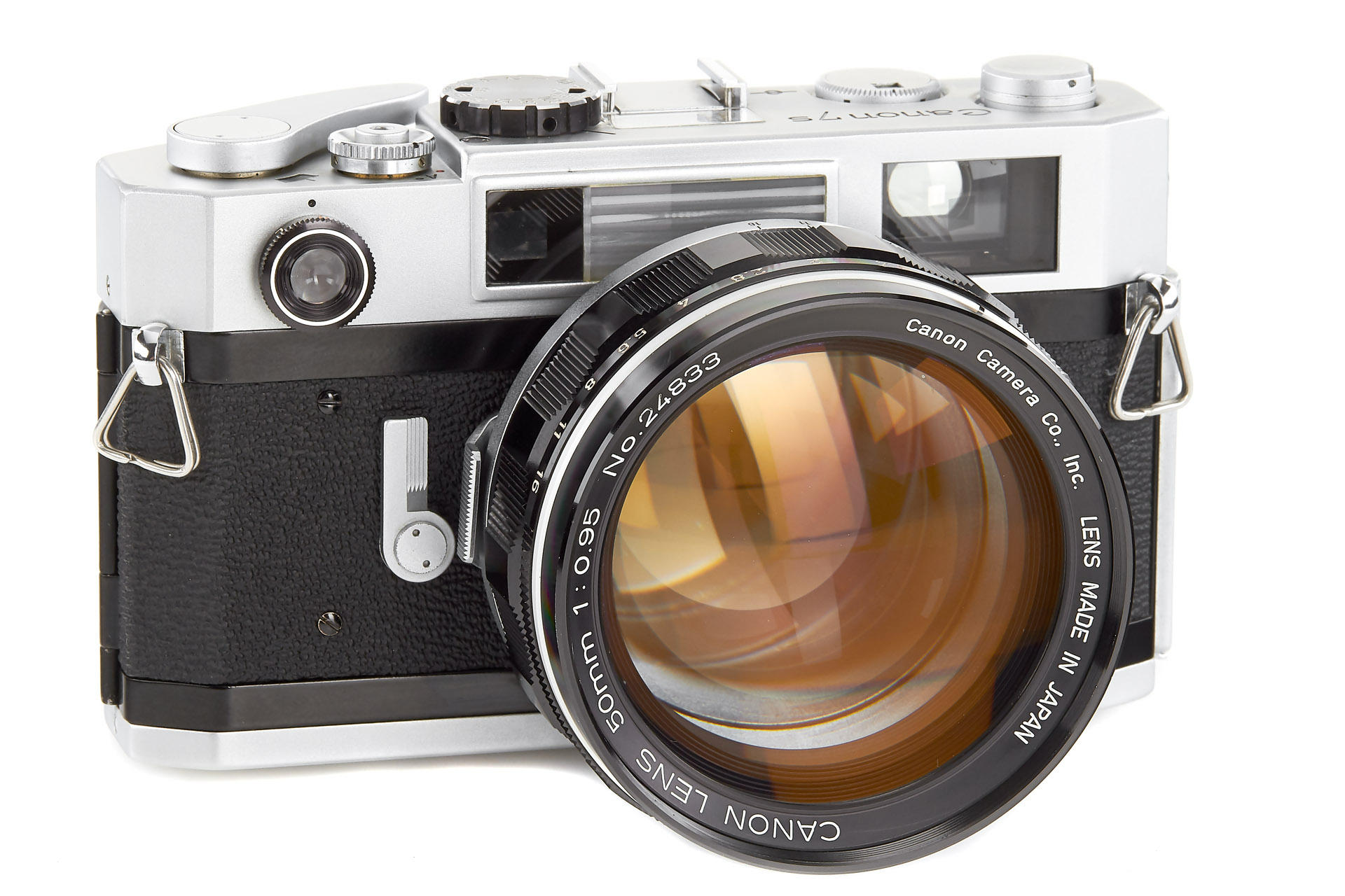 Canon 7s + 0.95/50mm *