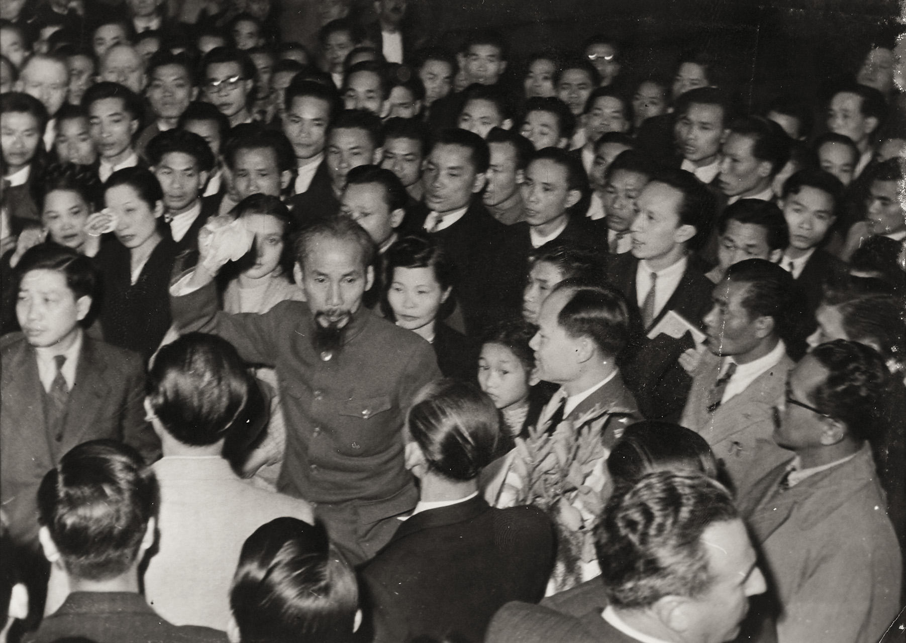 ROBERT COHEN Ho Chi Minh, September 16th, Paris 1946