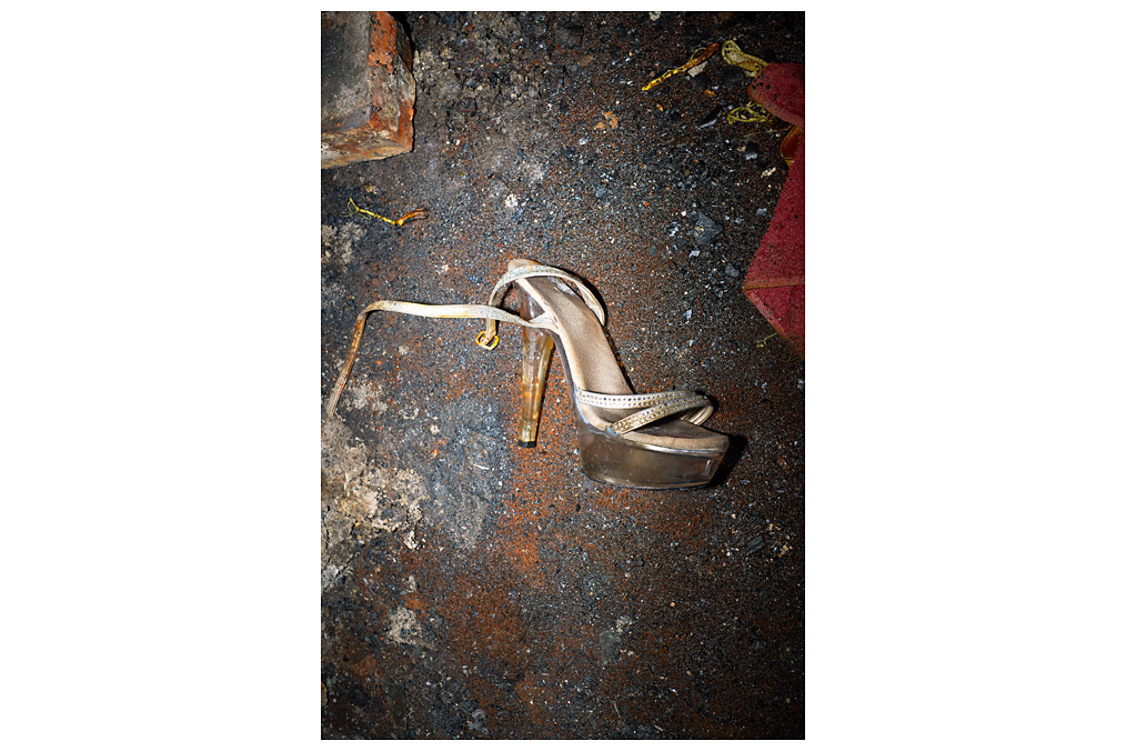 "weisser schuh" (from the series "Aspekte der Sexarbeit"), Michael Nagl (* 1969)