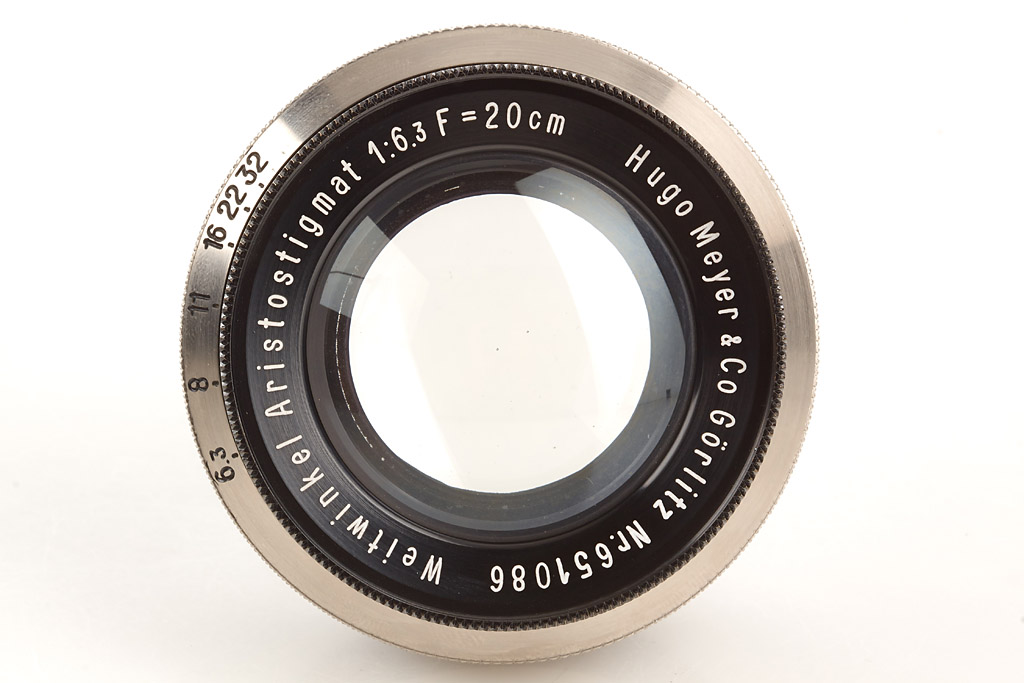 Onbekend Houten Grootformaat camera 12 x 18 met Hugo Meyer Görlitz Aristostigmat 7,2 no 2 Onbekend Houten Grootformaat camera 12 x 18 met Hugo Meyer Görlitz Aristostigmat 7,2 no 2