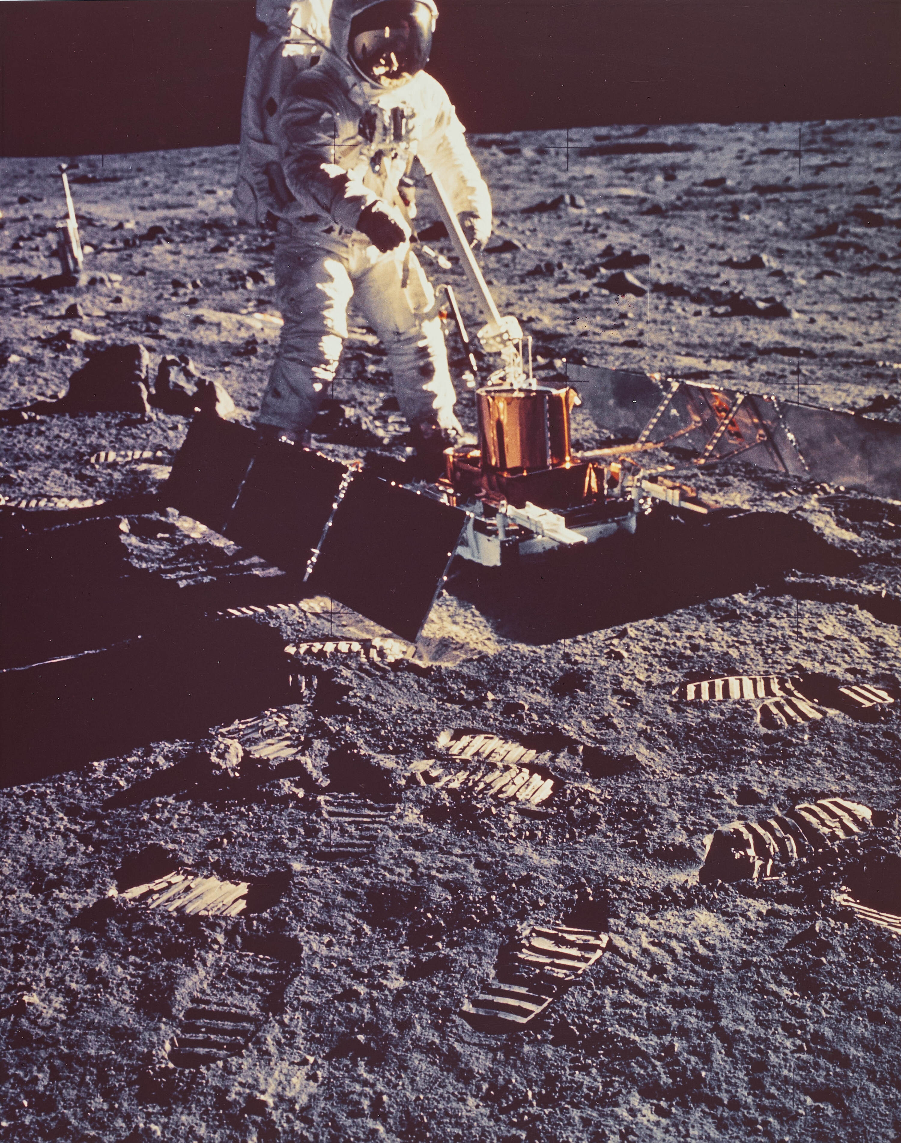 NASA APOLLO 11 - Buzz Aldrin scientific experiment, July 20th 1969