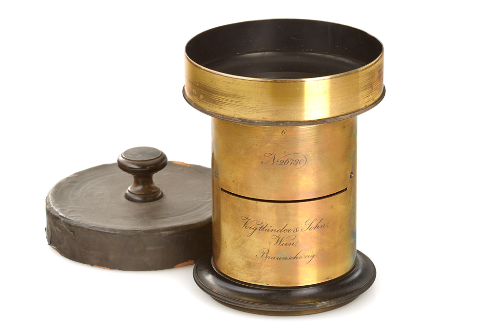 VoigtlÃ¤nder Euryskop 6 (R.R. Aplanat)