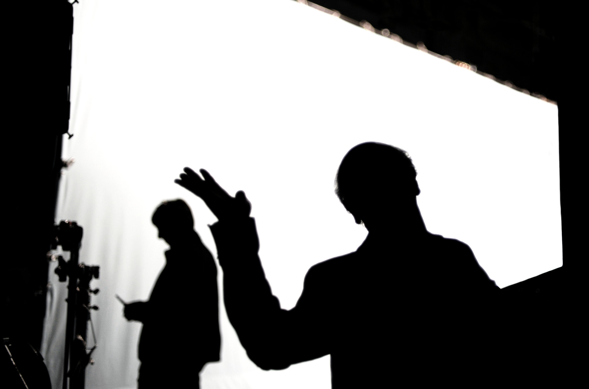 JEFF GARLIN (* 1983) Larry David Silhouette, Los Angeles 2022 JEFF GARLIN (* 1983) Larry David Silhouette, Los Angeles 2022