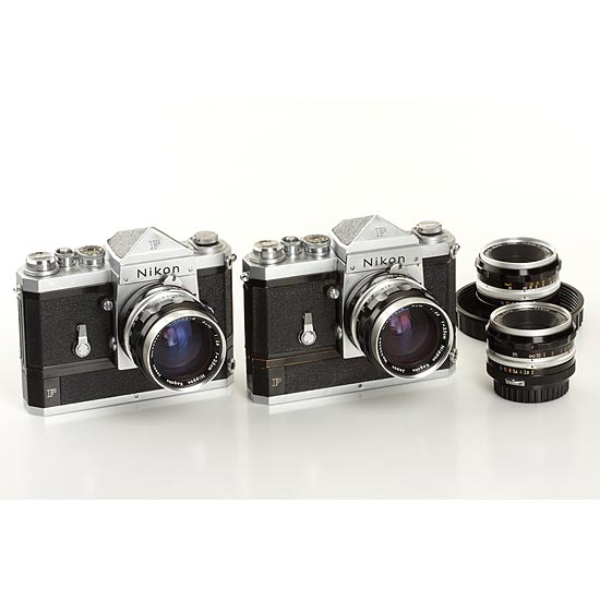 Nikon F chrome outfit