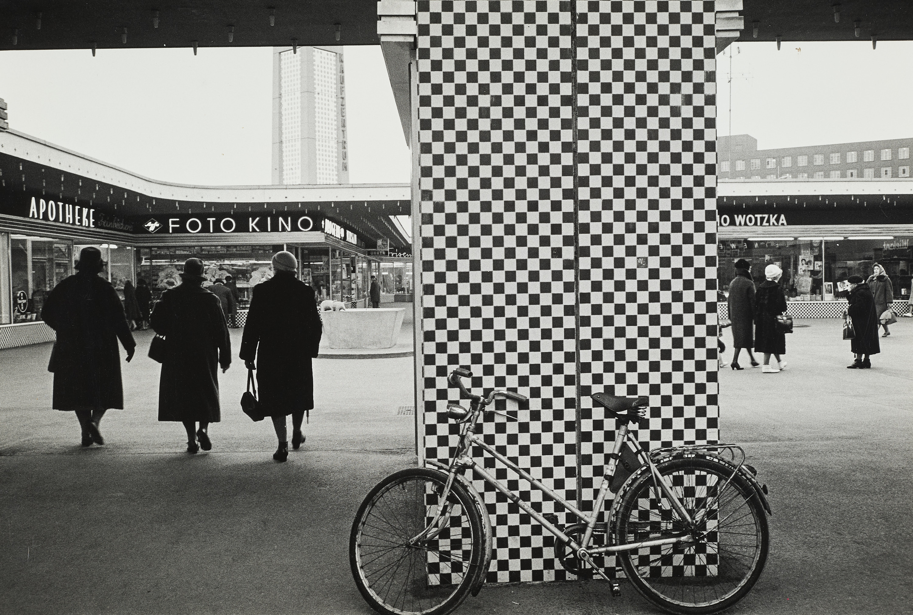 FRANZ HUBMANN (1914–2007) - Untitled, two photographs from Berlin, 1960s
