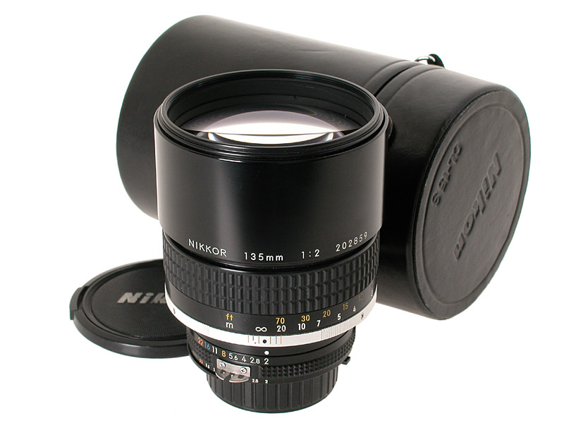 Nikon  135/2 Nikkor