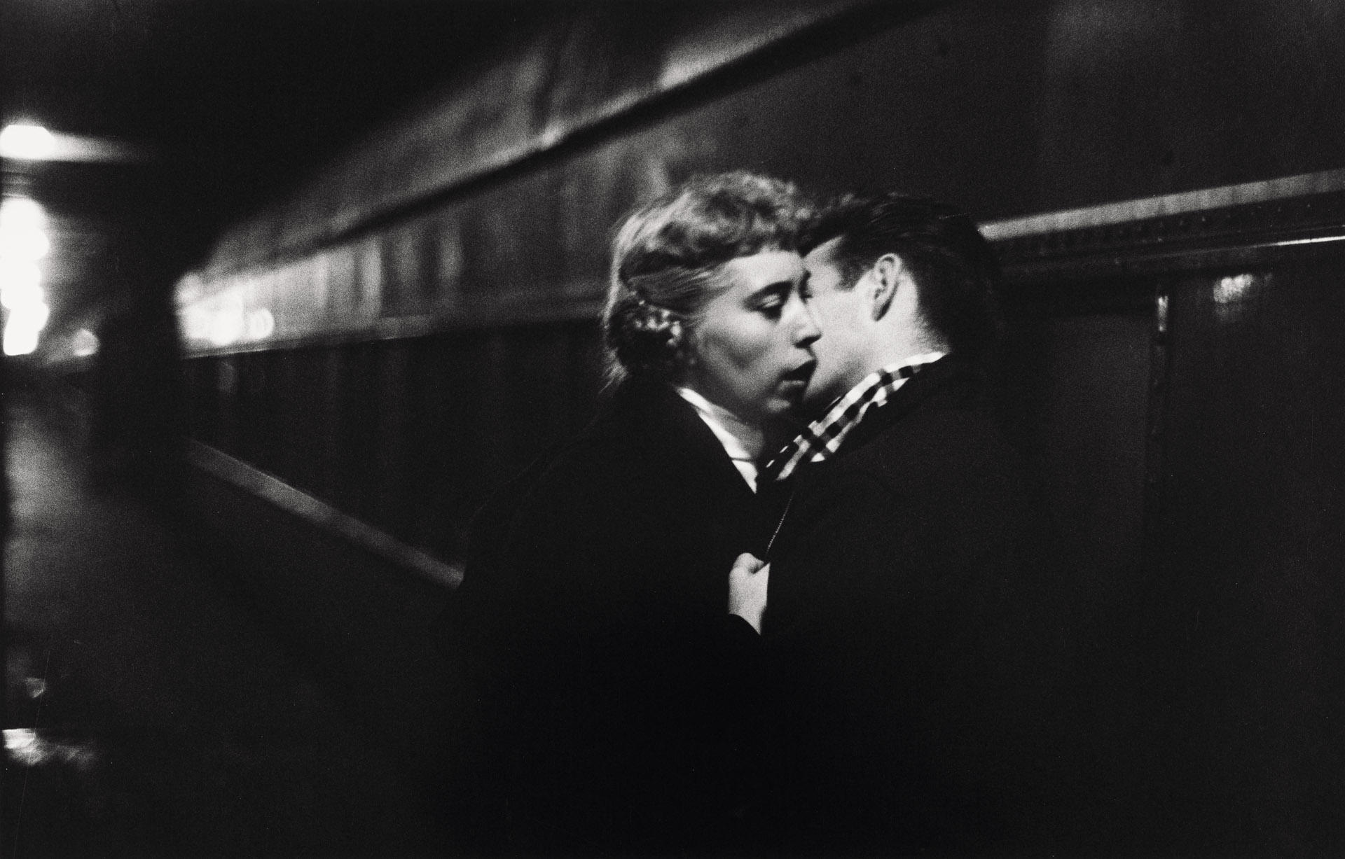 ERNST HAAS (1921–1986) 'The Kiss', New York 1958 * 