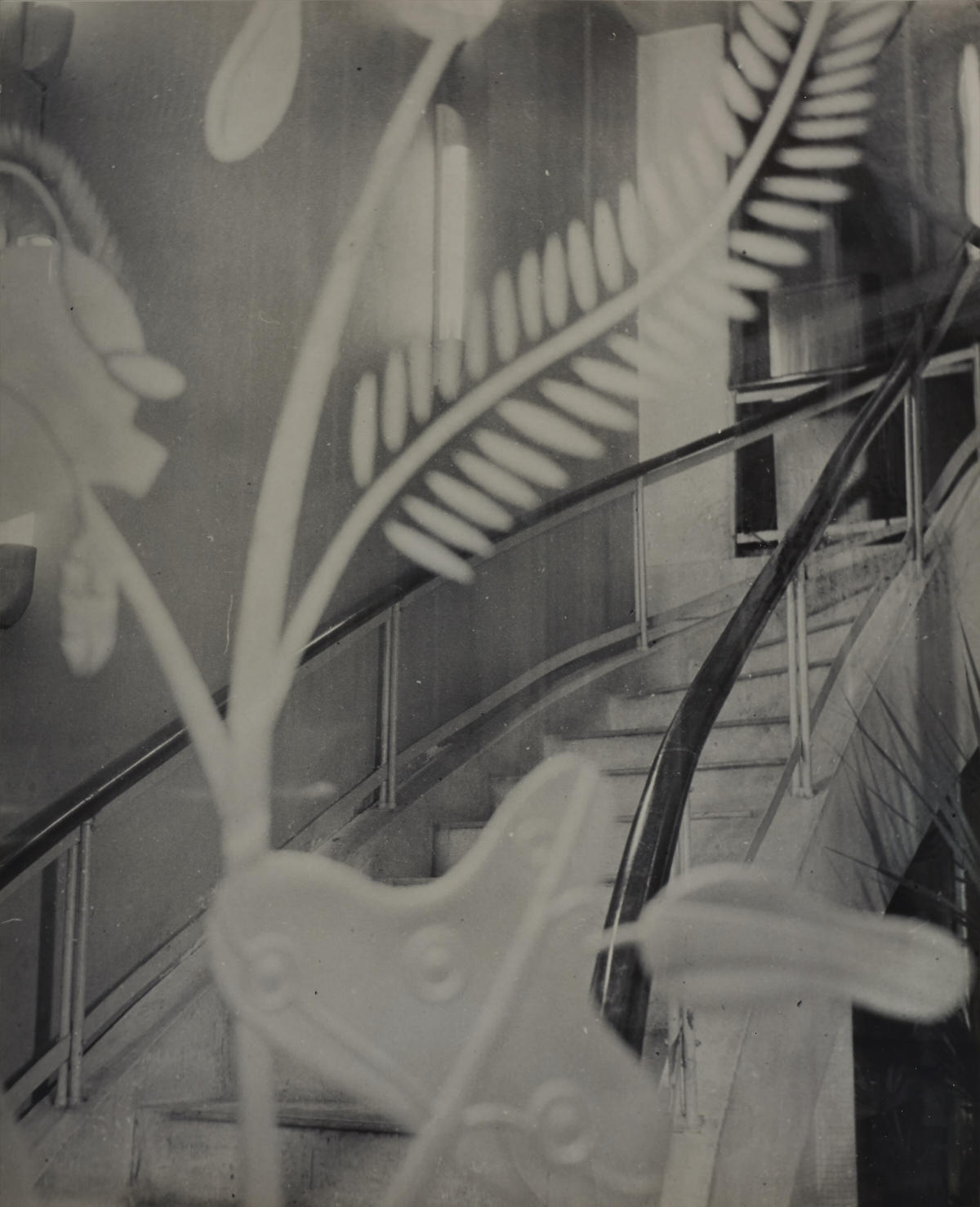 OSAMU SHIIHARA (1905–1974) Still life #306, 1935 OSAMU SHIIHARA (1905–1974) Still life #306, 1935