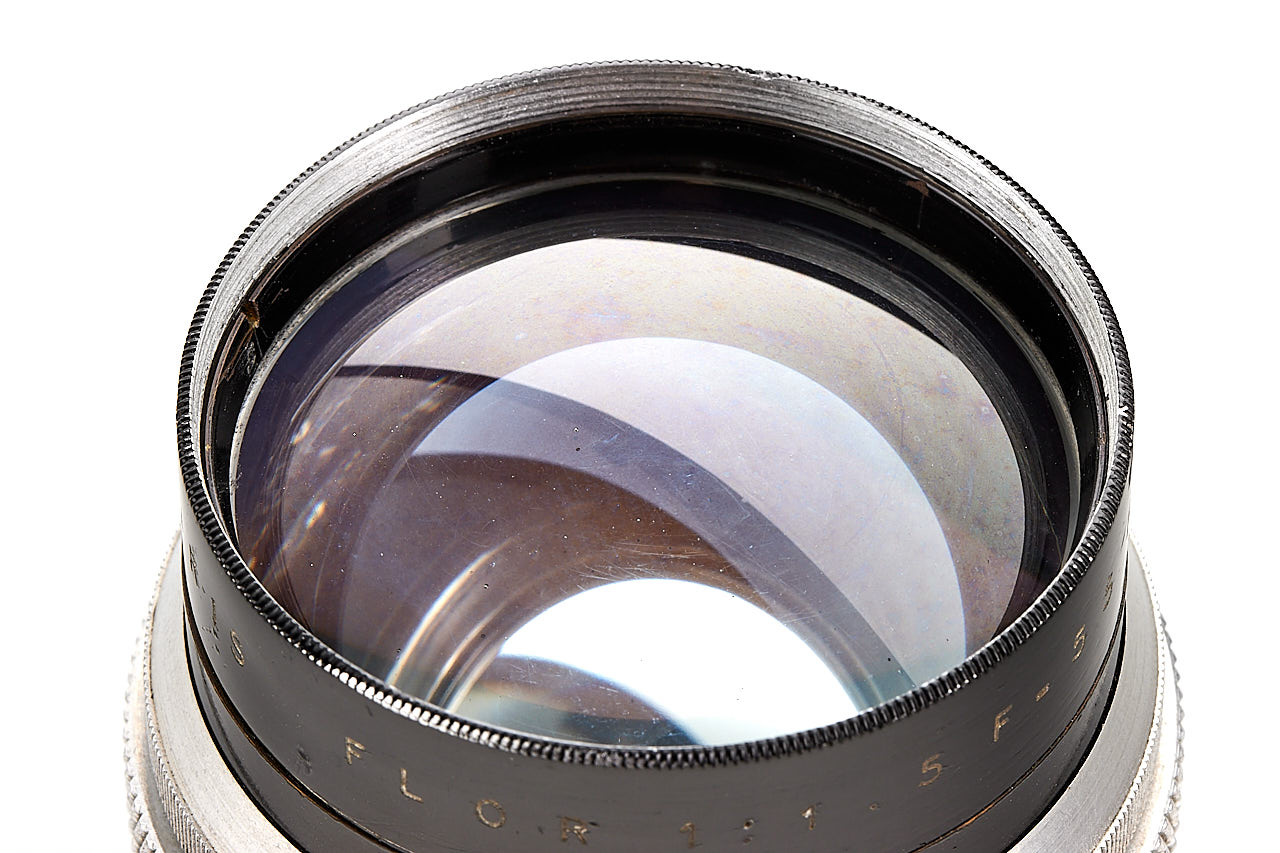 Lot 352 - A Som Berthiot Flor f/3.5 90mm Lens Lot 352 - A Som Berthiot Flor f/3.5 90mm Lens