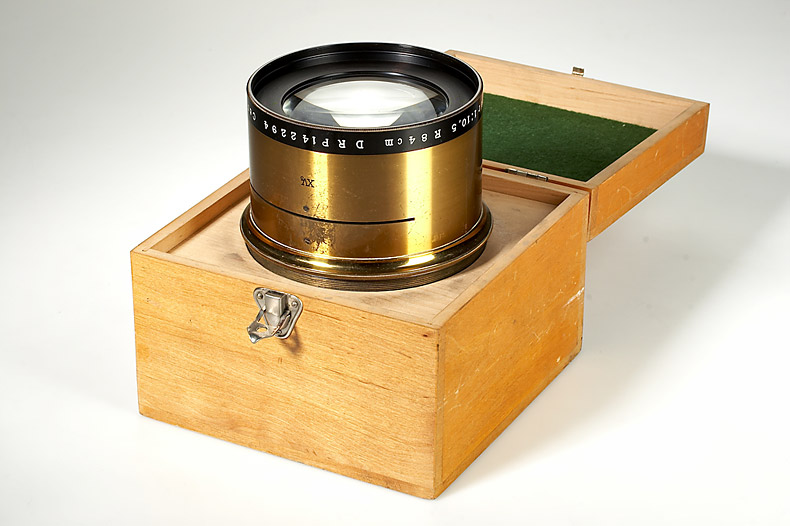 Carl Zeiss Jena  Apochromat Tessar 10.5/84cm
