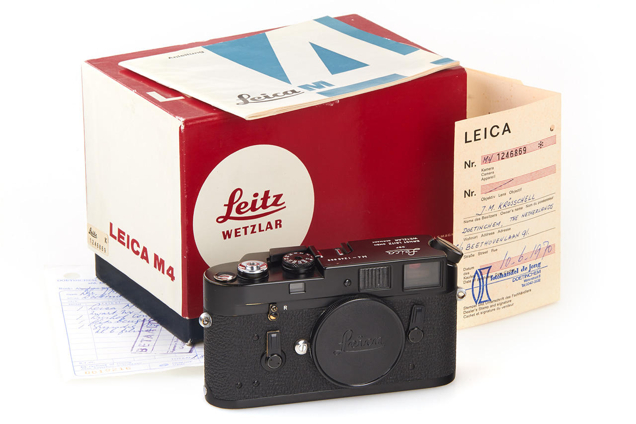 Leica M4 black paint