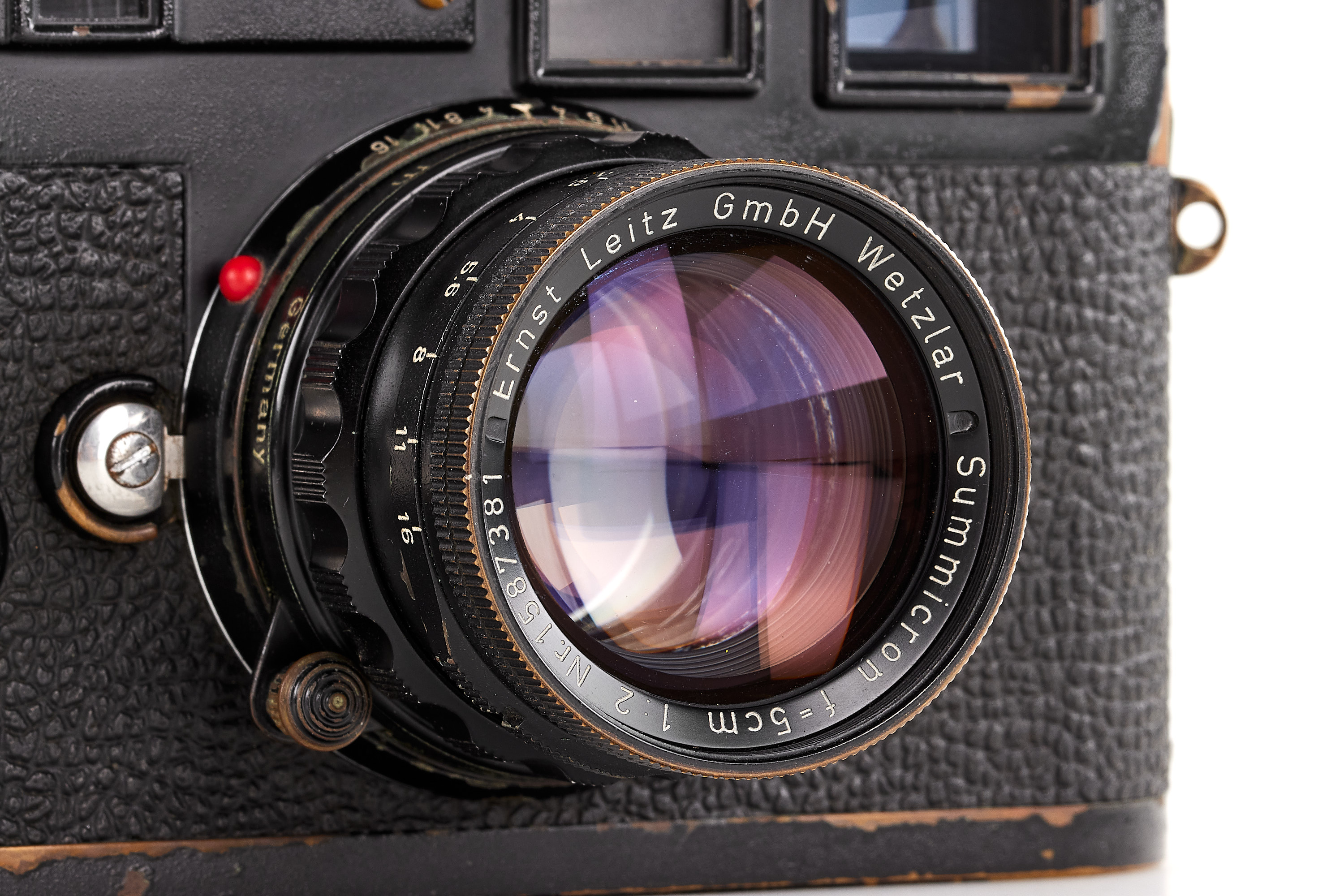 Leica M3 black paint with Summicron 2/50mm black paint / brass mount