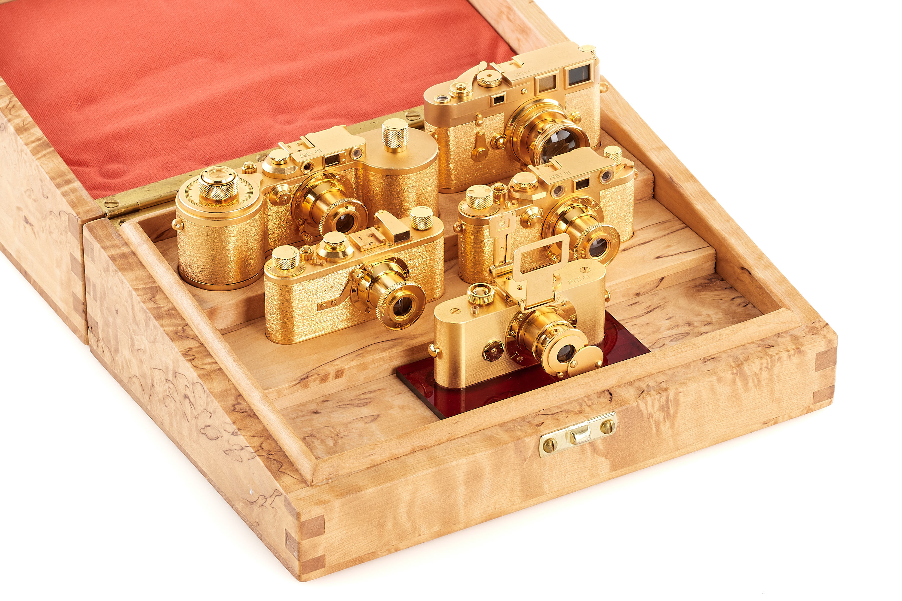 Leica GOLD Replicas Classic Collection Eurofoto Leica GOLD Replicas Classic Collection Eurofoto