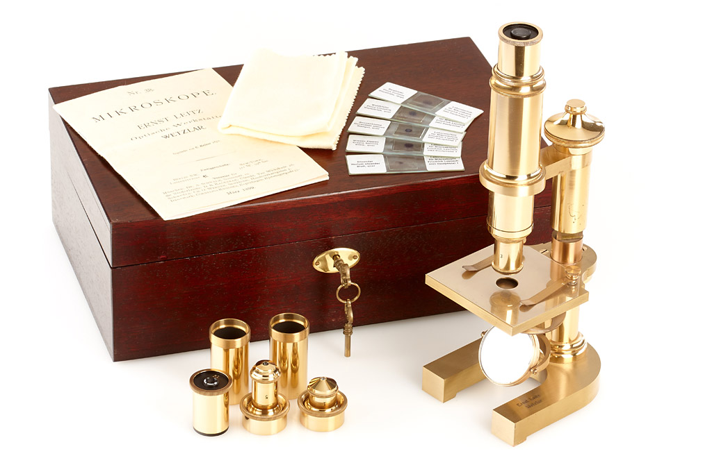 Leitz Microscope IV Replica