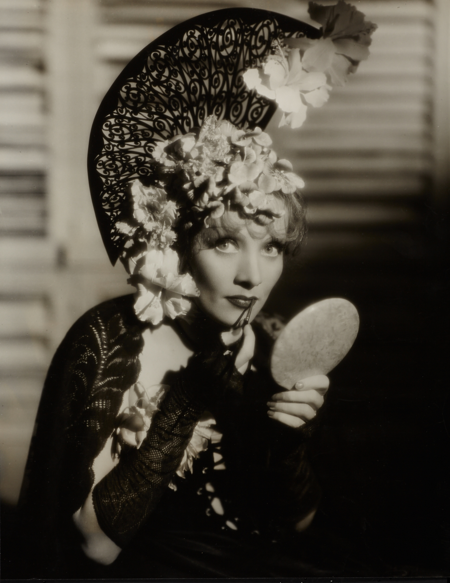 WILLIAM WALLING JR. (1904–1983) Marlene Dietrich, 1934 WILLIAM WALLING JR. (1904–1983) Marlene Dietrich, 1934