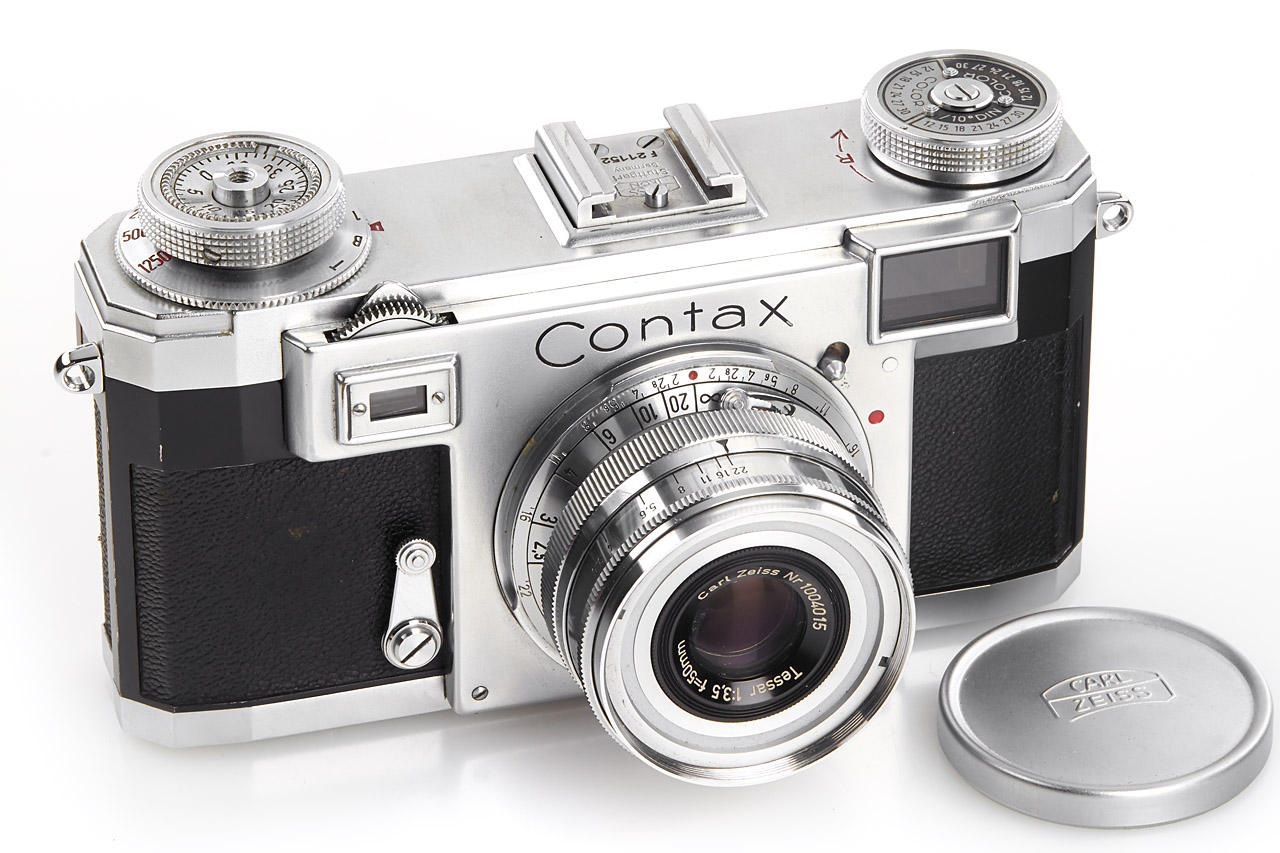 Contax IIa *