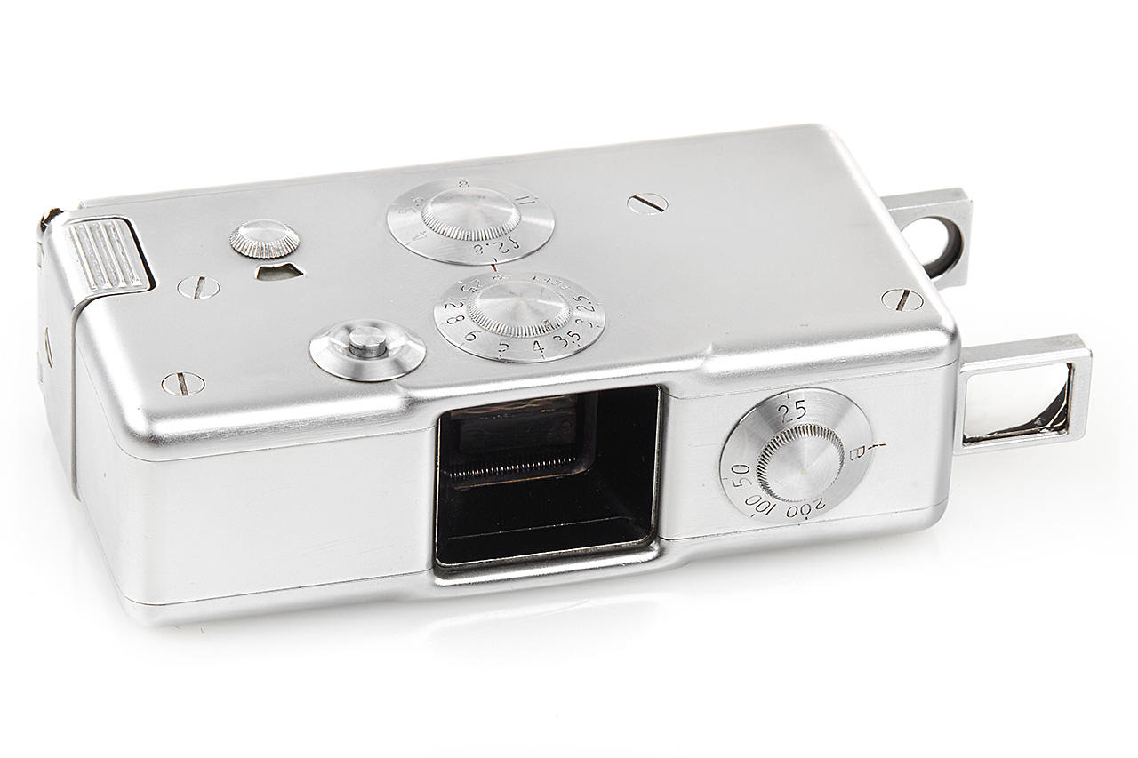 Prototype 16mm camera *