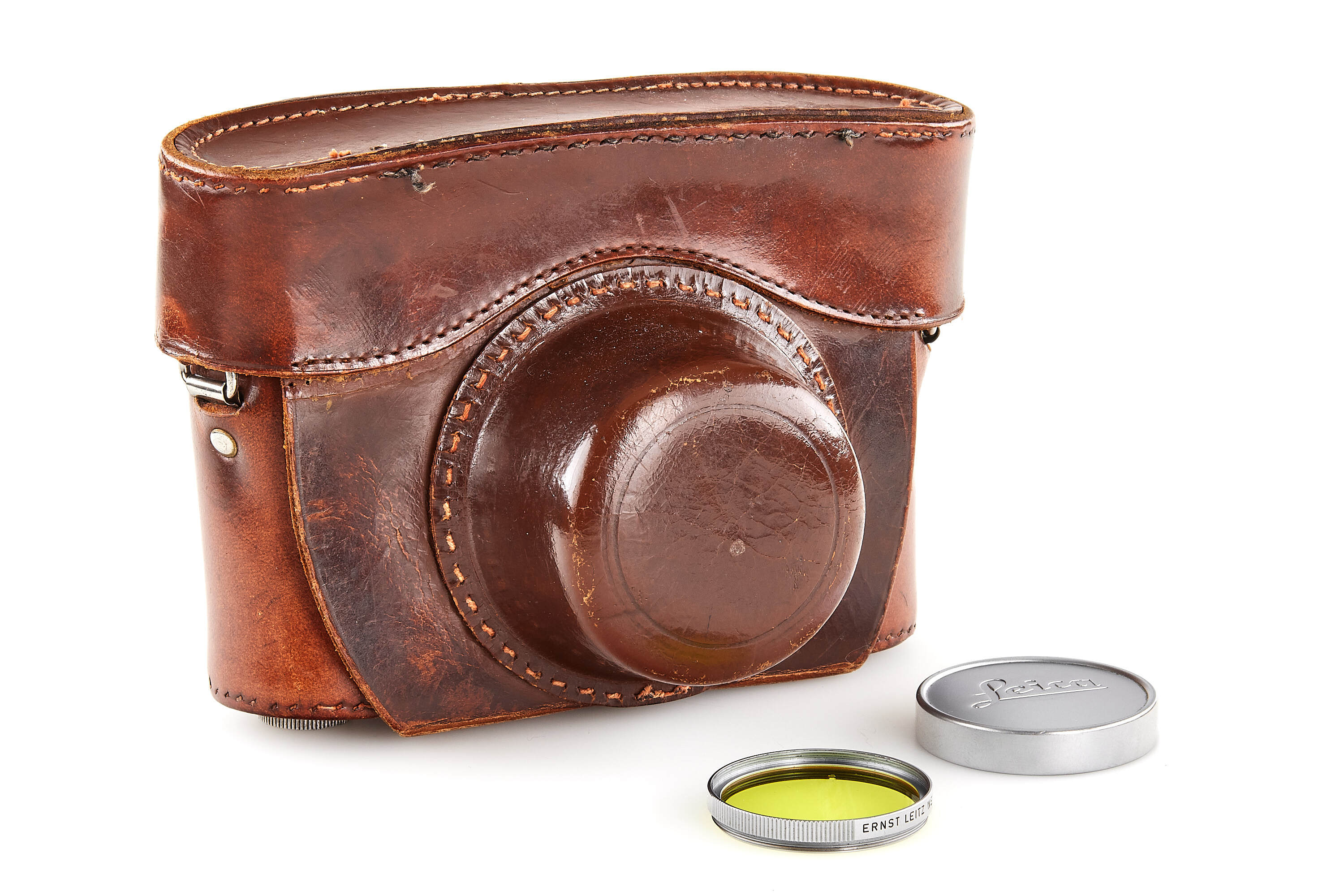 Leica M2 chrome with Summicron 2/35mm 8-element