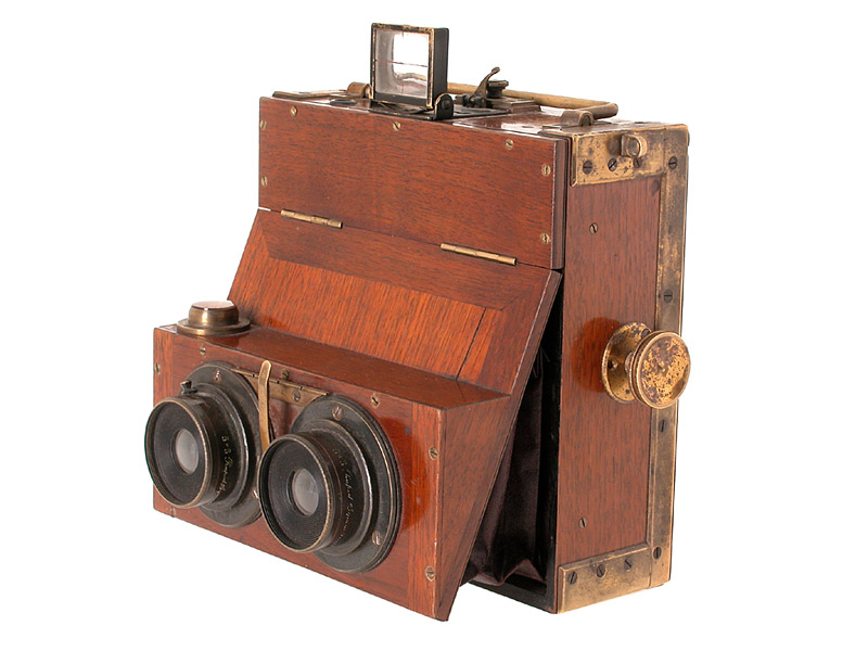 D. P. Ezuchevsky  Stereo Instantaneous