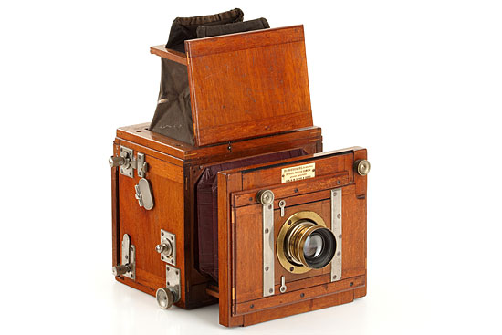 Hesekiel & Co  Spiegel-Reflex-Camera