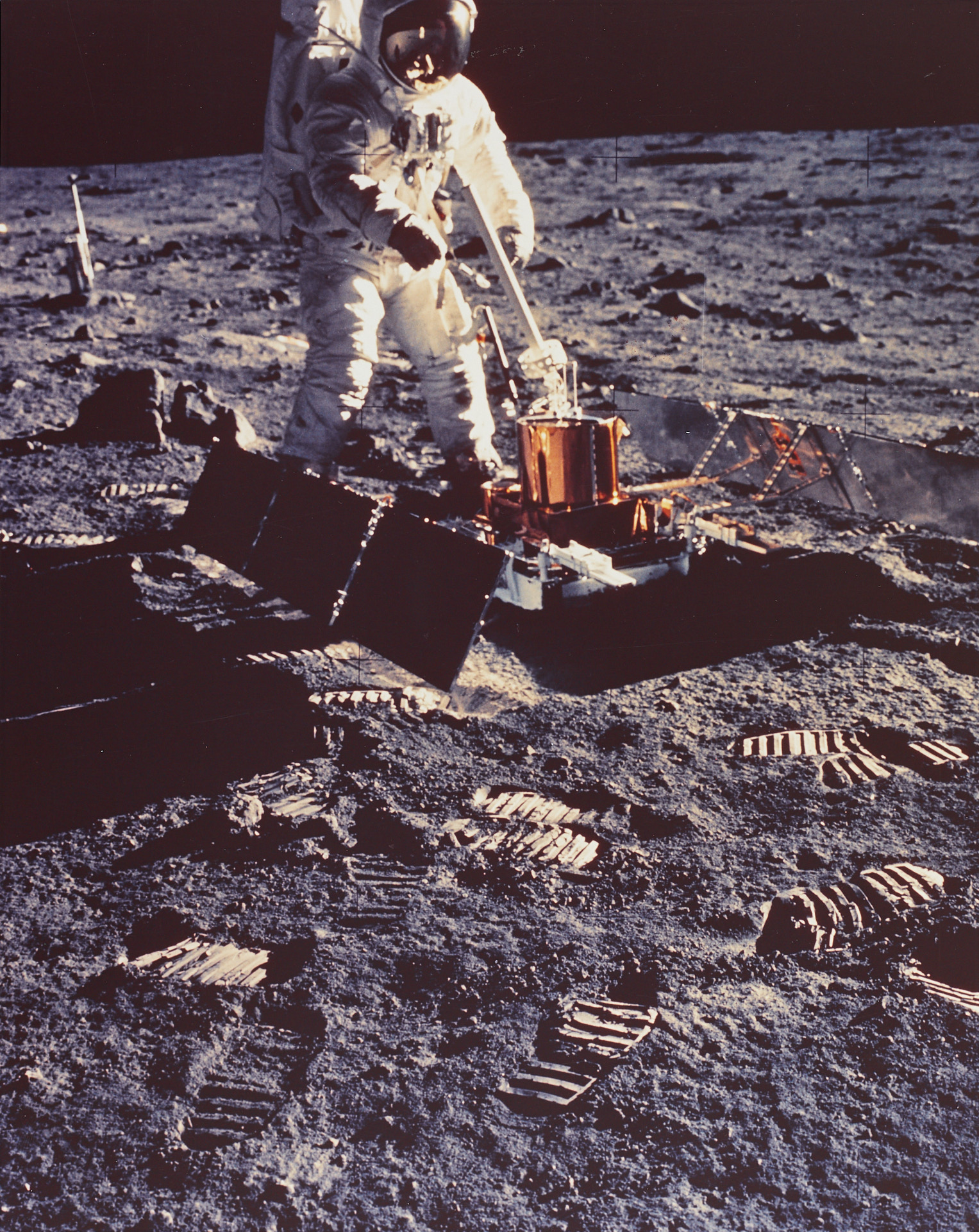 NASA APOLLO 11 - Buzz Aldrin on the Moon, 20th July 1969