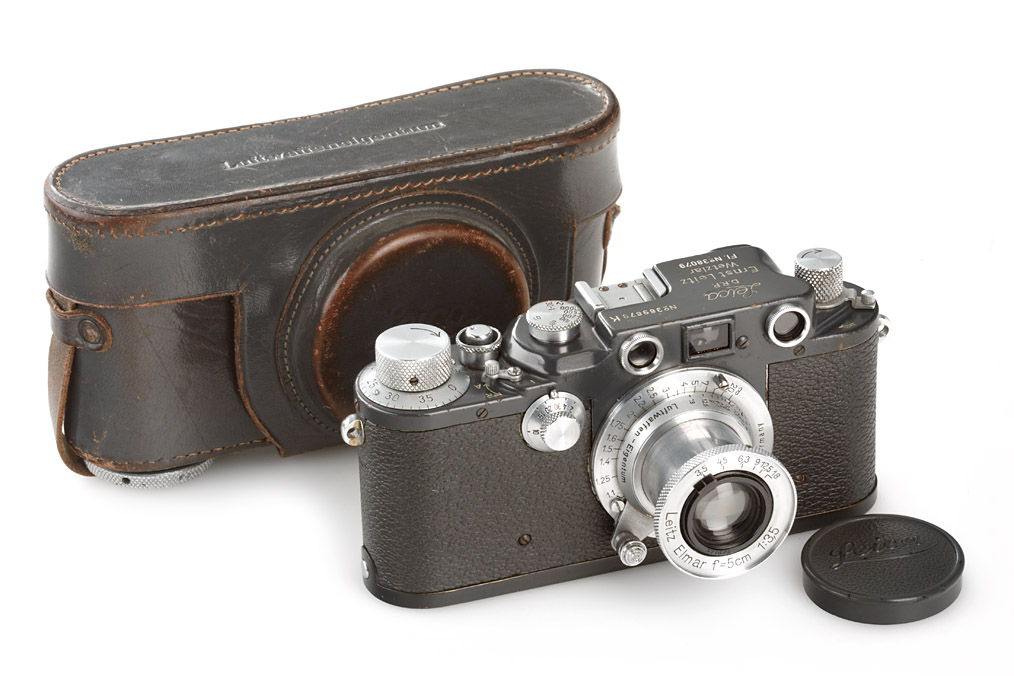 IIIc K Grau 'Luftwaffen-Eigentum'