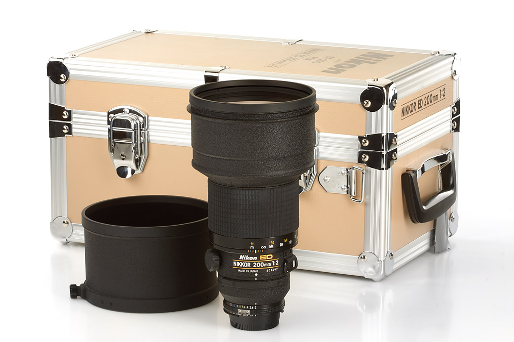 Nikon Nikkor 2/200mm IF ED