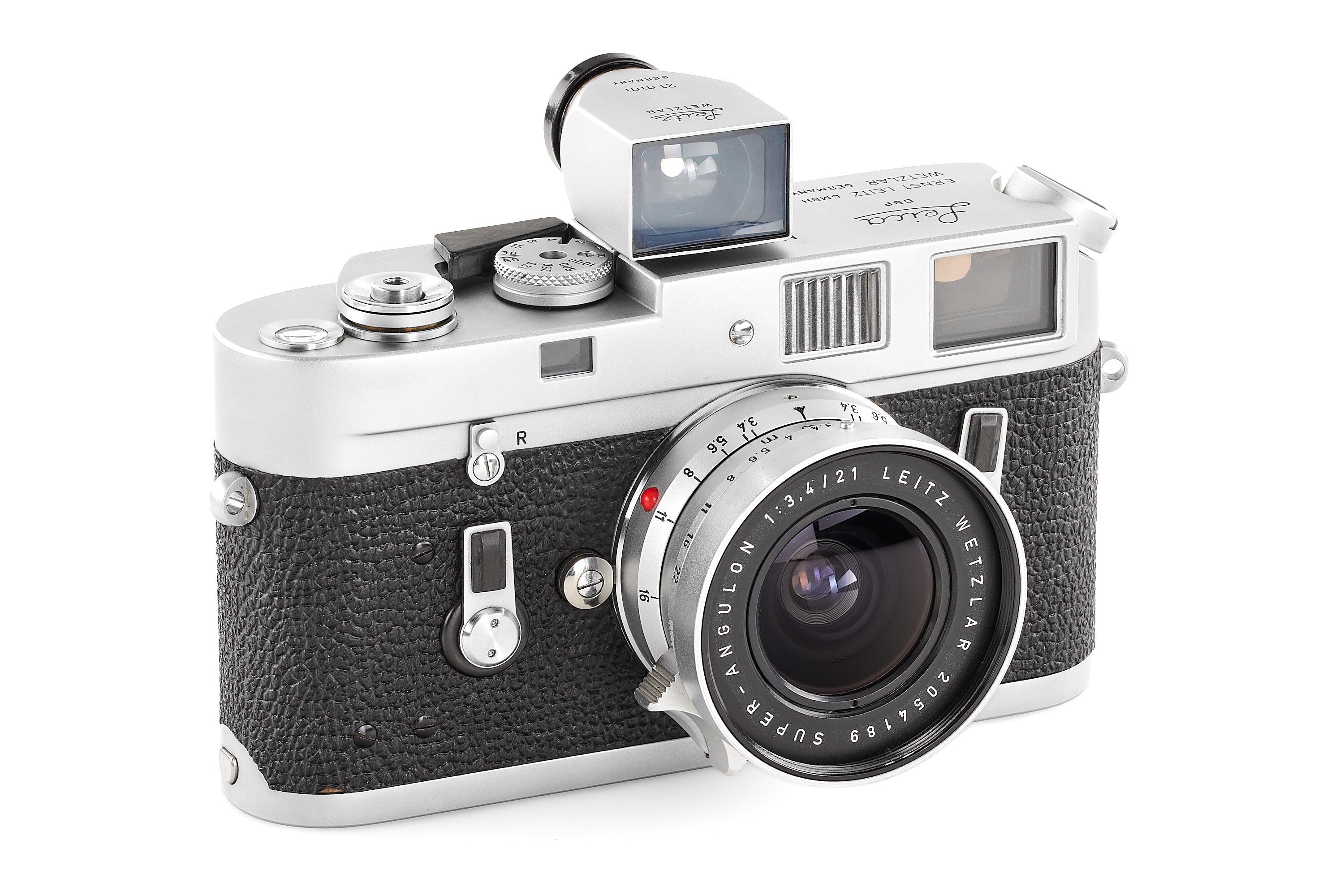 Leica M4 chrome with Super-Angulon 3.4/21mm Leica M4 chrome with Super-Angulon 3.4/21mm