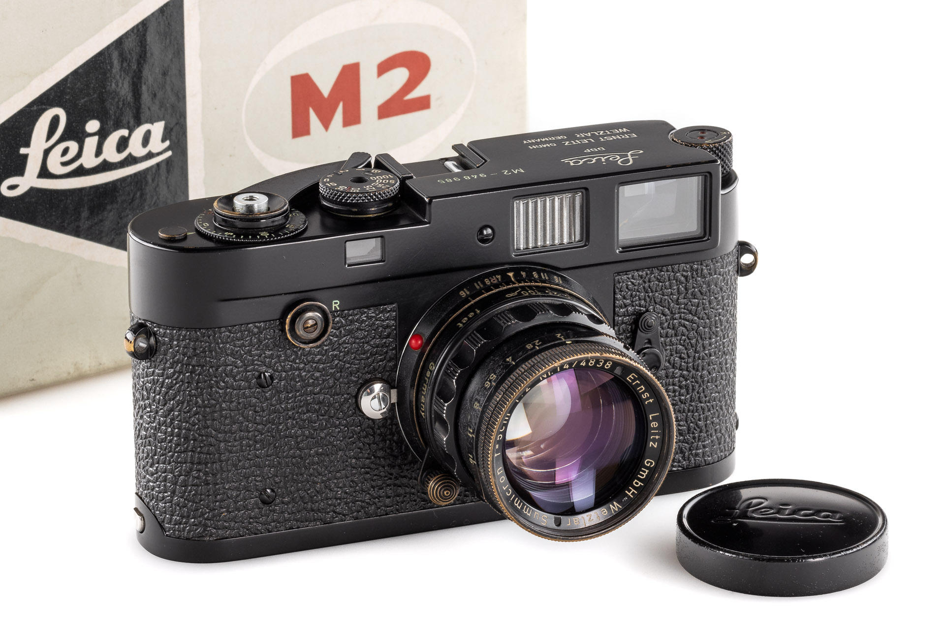 Leica M2 black paint First Batch Button Rewind set * Leica M2 black paint First Batch Button Rewind set *