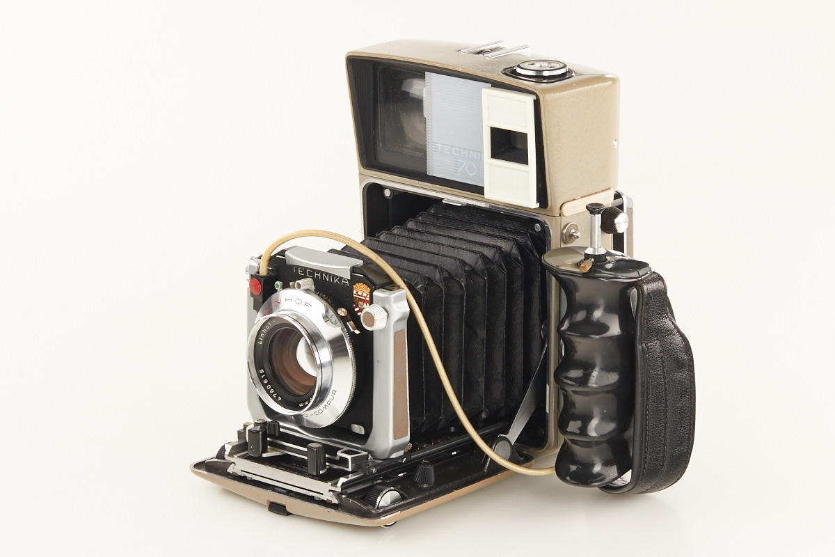 Linhof Technika 3000/45カメラ用スクリーン 明かりを増す 新品 Linhof Technika 3000/45カメラ用スクリーン 明かりを増す