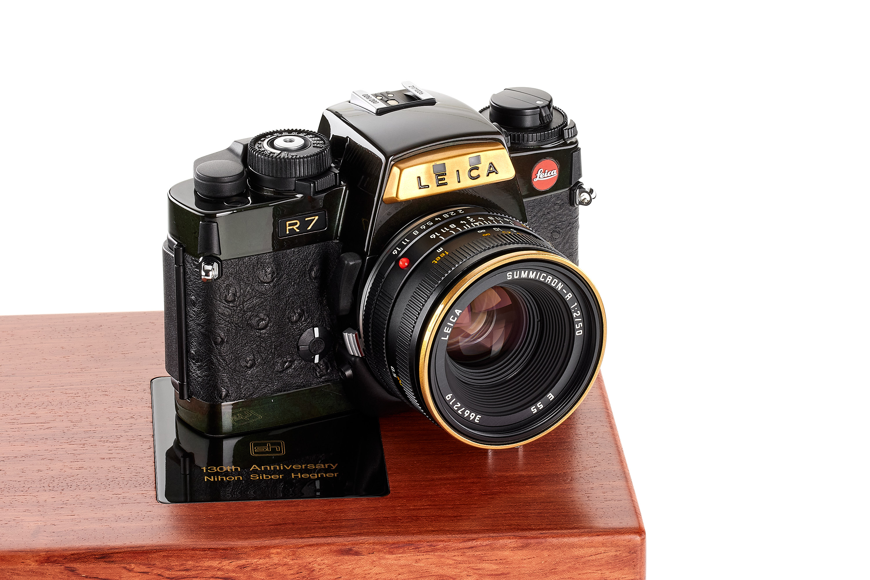 Leica R7 Urushi '130 Years Nihon Siber Hegner' *