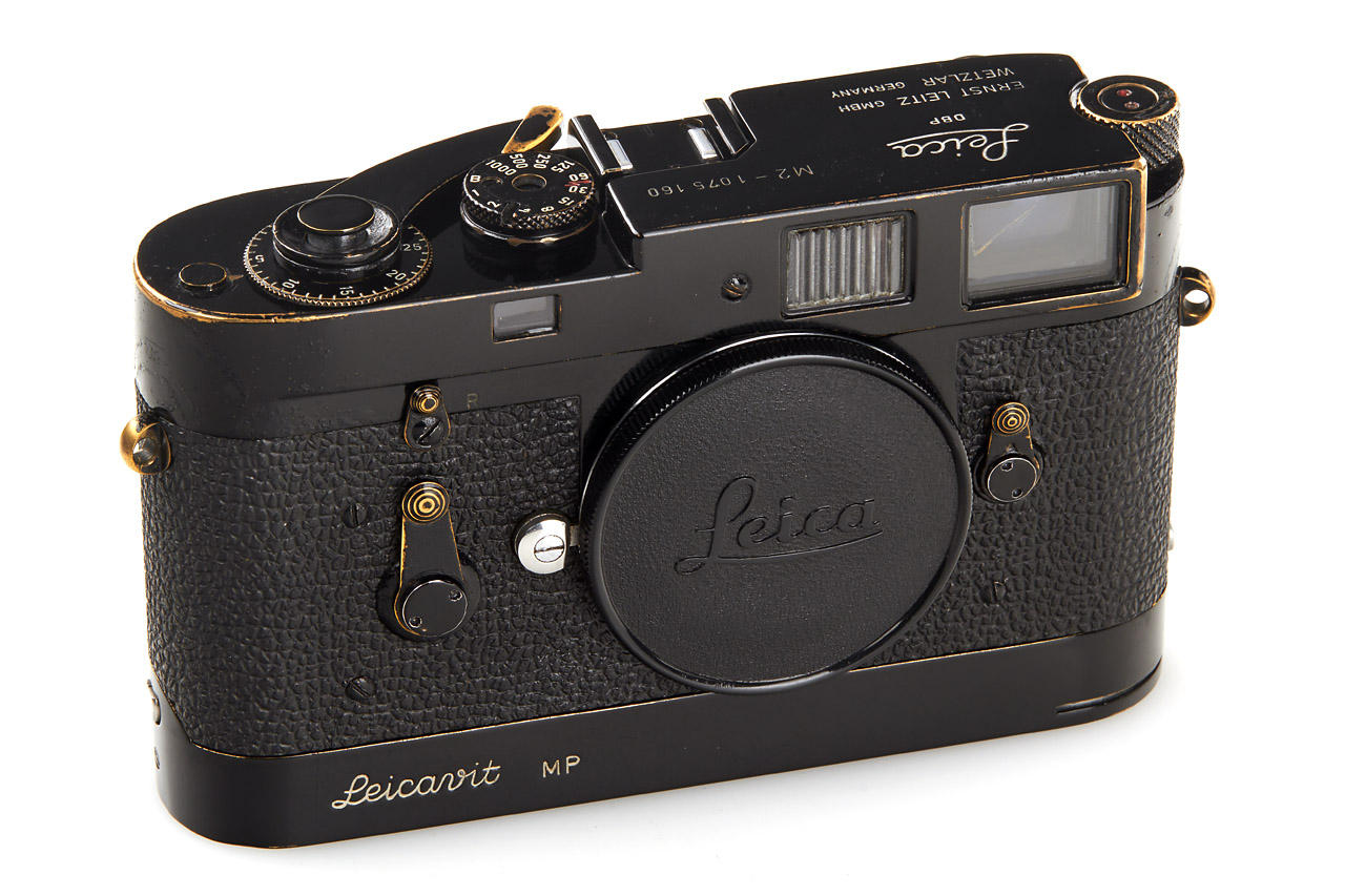 M2 black paint + Leicavit MP black paint *