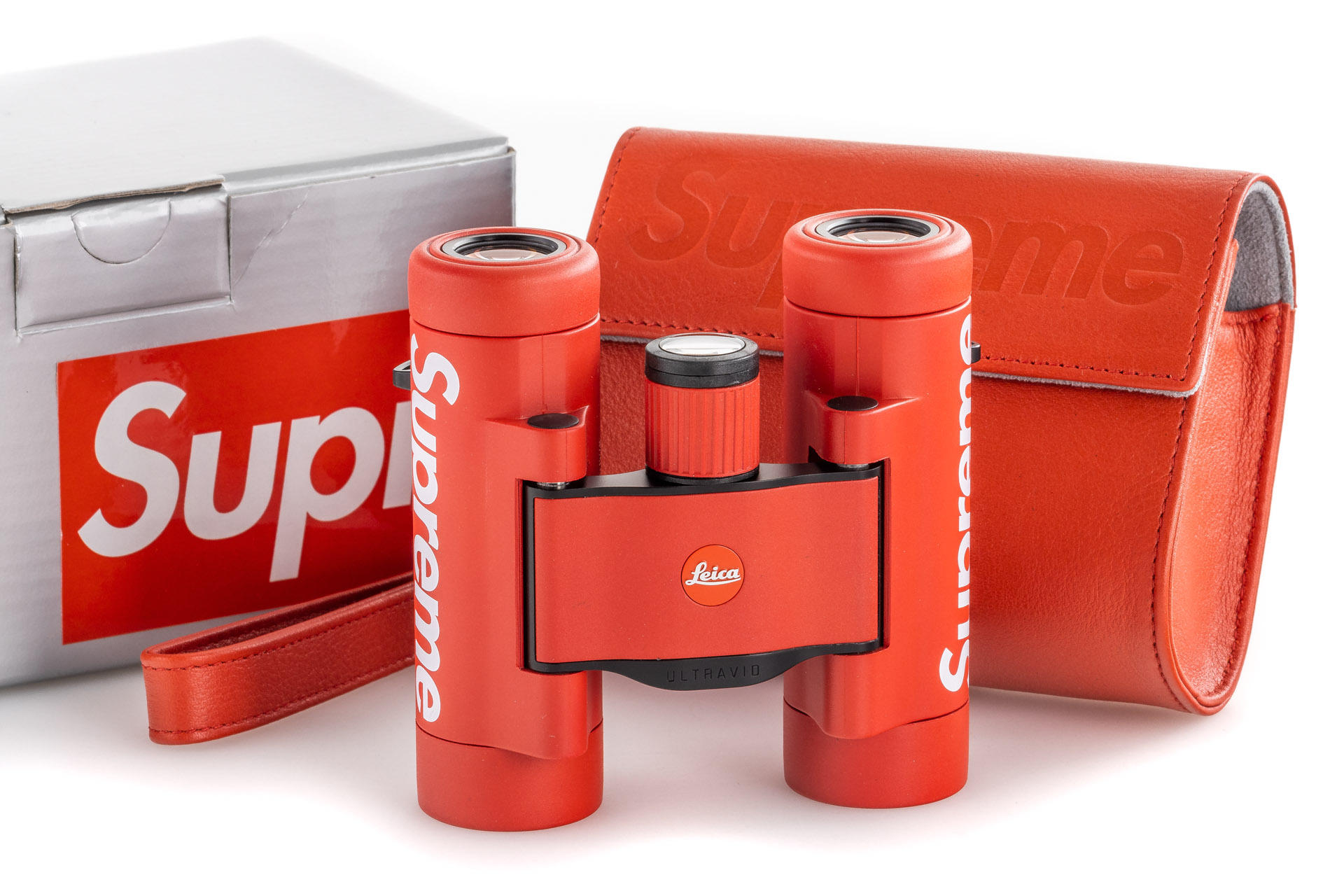 Supreme®/Leica Ultravid 8x20 binoculars Supreme®/Leica Ultravid 8x20 binoculars