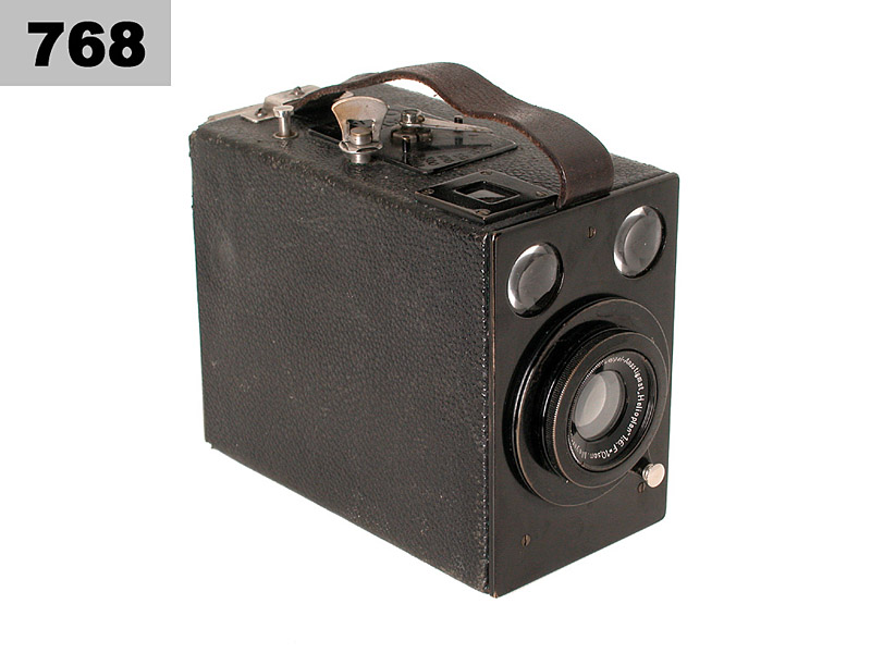 OKAM, Czechoslovakia  Okam box camera
