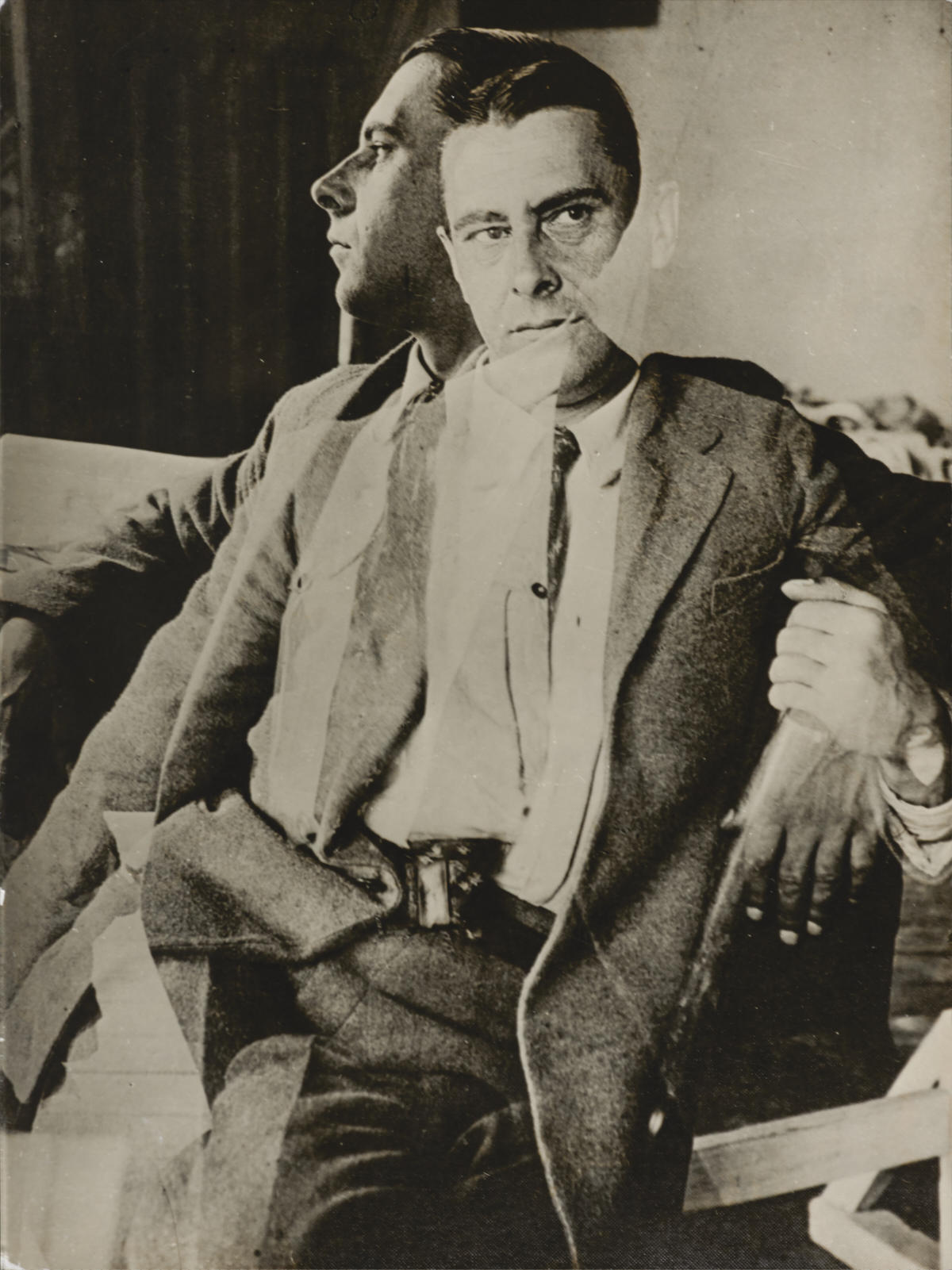 ALEXANDER RODCHENKO (1891–1956) The Painter / Der Maler Alexander Shevchenko, 1924 ALEXANDER RODCHENKO (1891–1956) The Painter / Der Maler Alexander Shevchenko, 1924