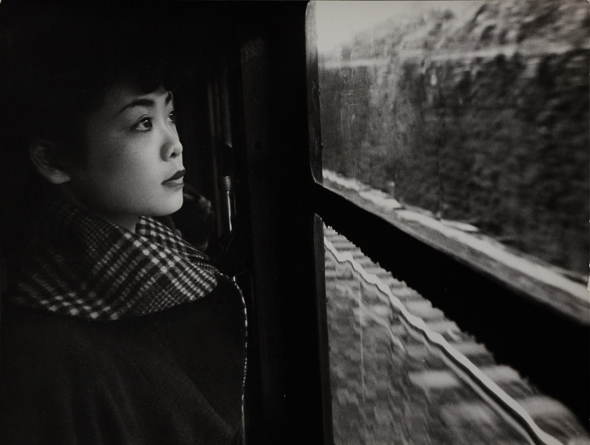 WERNER BISCHOF (1916–1954) Michiko Jinuma on her way to town, Tokyo 1951 WERNER BISCHOF (1916–1954) Michiko Jinuma on her way to town, Tokyo 1951