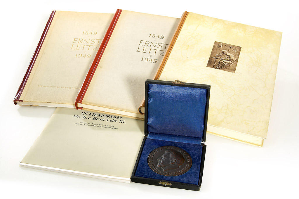 Leitz Literature (Lot)