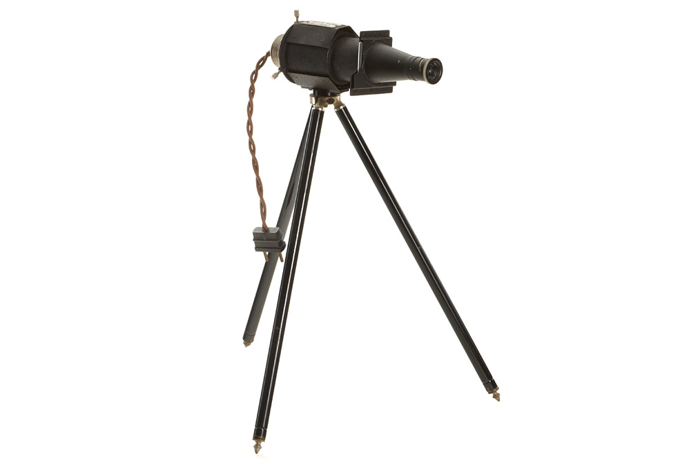 UMAJA Taschen Projektions Apparat