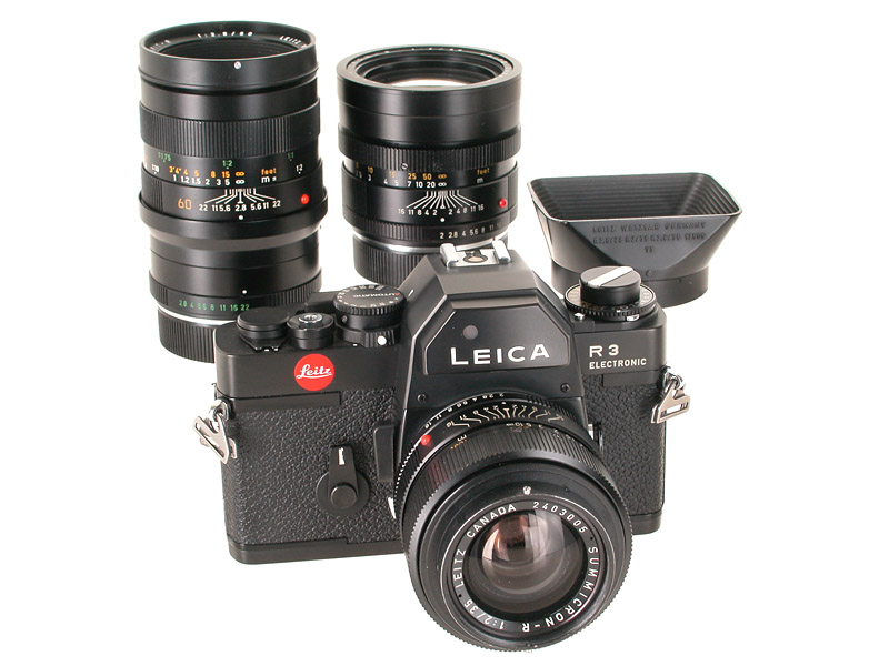 R3  Electronic black outfit