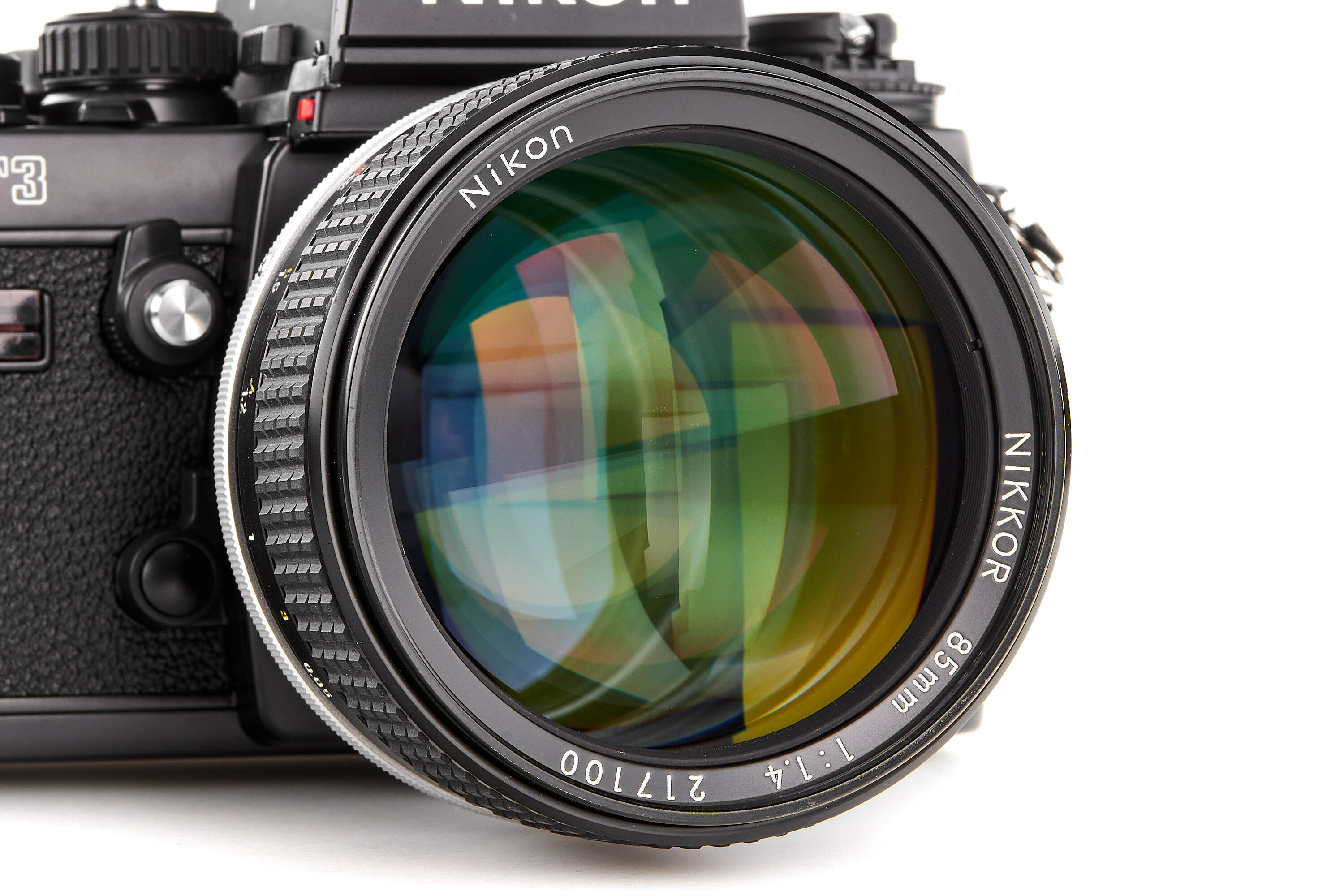 Nikopn F3 HP with Nikkor 1.4/85mm *