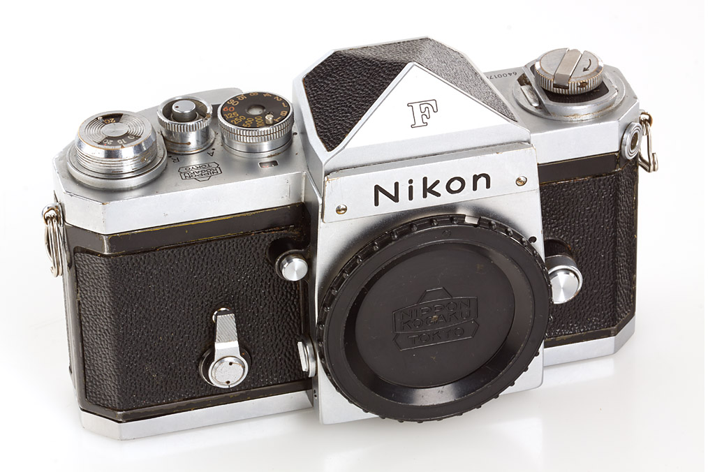 Nikon F Eyelevel chrome