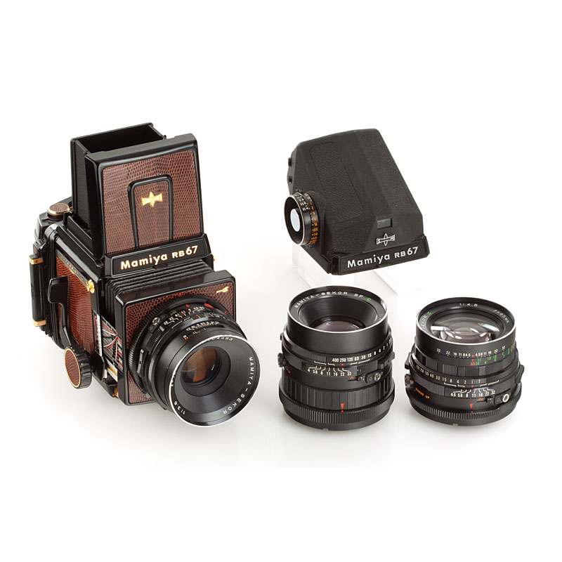 Mamiya RB67  Pro-S  'Golden Lizard' outfit Mamiya RB67  Pro-S  'Golden Lizard' outfit